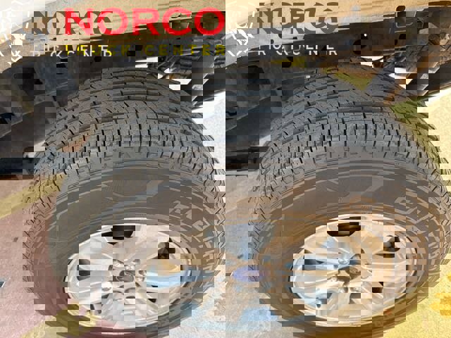 Used 2018 Ford F150 XLT image 11