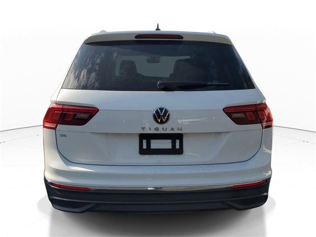 Used 2024 Volkswagen Tiguan SE image 5
