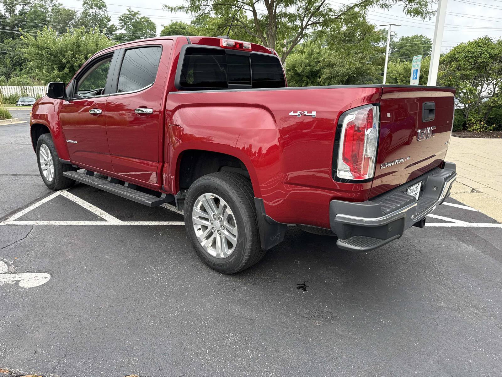 Used 2020 GMC Canyon SLT w/ Trailering Package AWD/4WD image 10