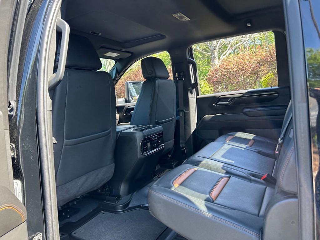 Used 2024 GMC Sierra 2500 AT4 w/ AT4 Premium Plus Package image 46