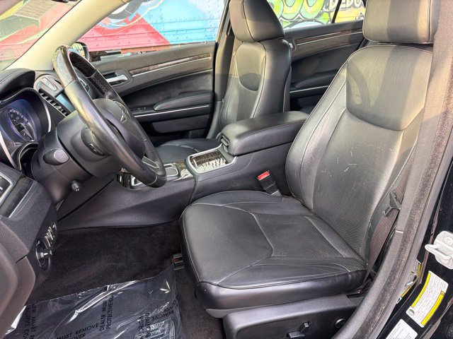 Used 2015 Chrysler 300 C w/ Light Group RWD image 14