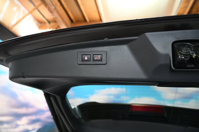 Used 2024 Subaru Outback Touring image 47