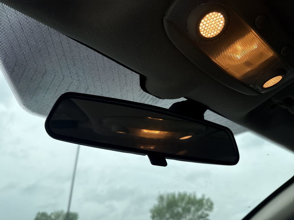 Used 2016 Ford Fiesta S image 21