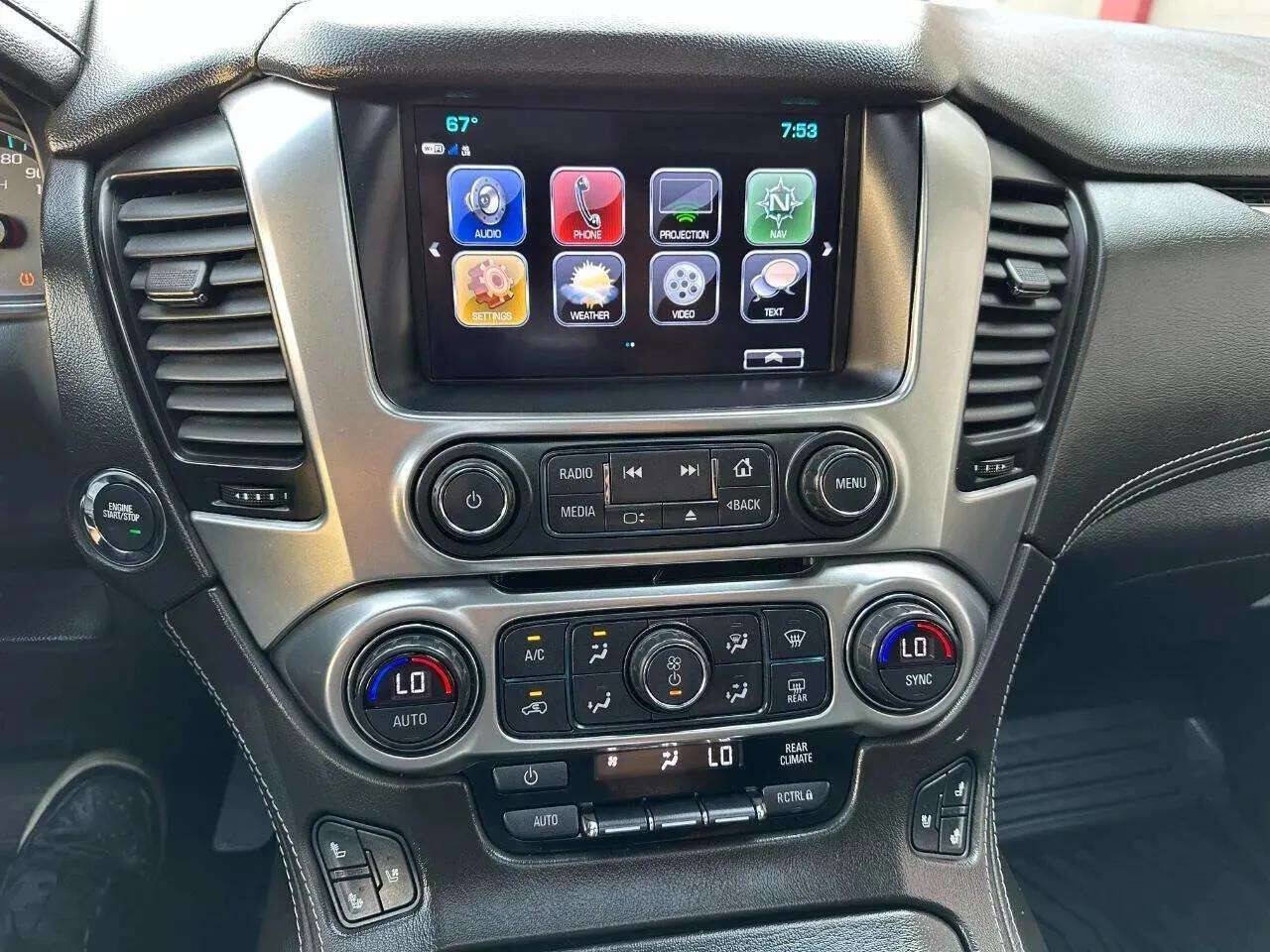 Used 2020 Chevrolet Suburban Premier AWD/4WD image 52
