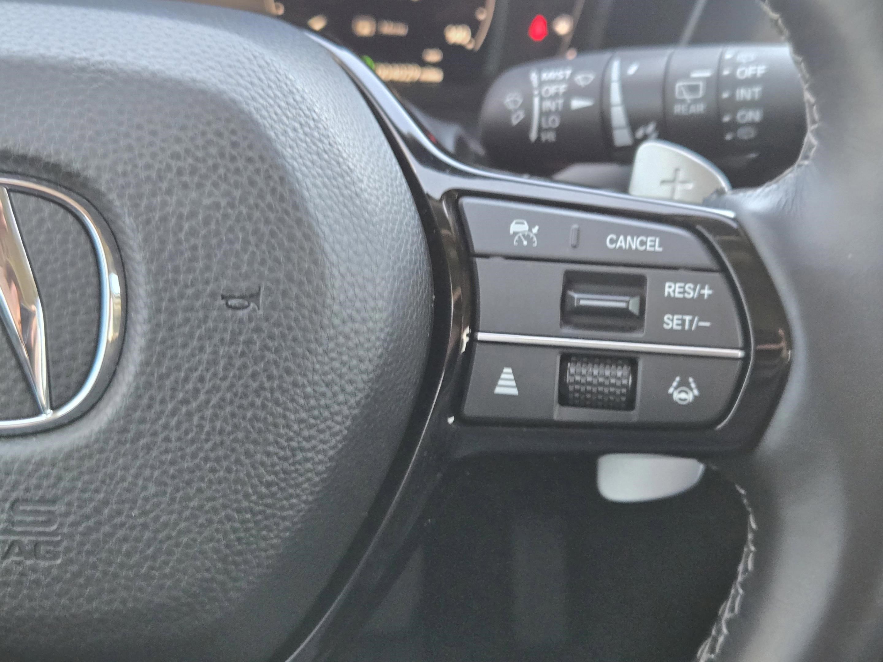 Certified 2025 Acura ADX Base image 27