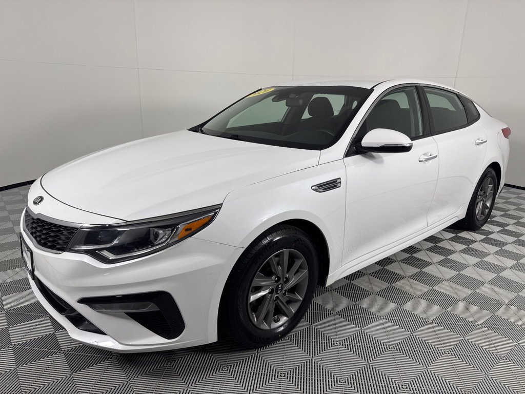 Used 2020 Kia Optima LX image 10