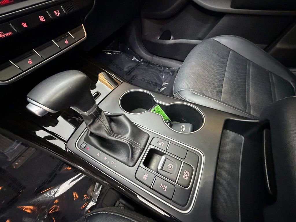 Used 2020 Kia Sorento EX image 19