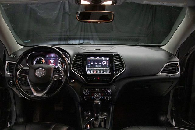 Used 2020 Jeep Cherokee Limited AWD/4WD image 22