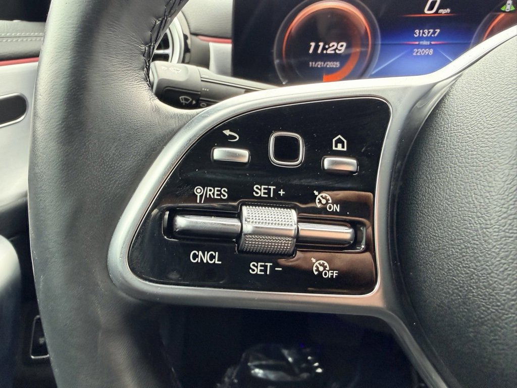 Used 2021 Mercedes-Benz CLA 250 4MATIC image 35