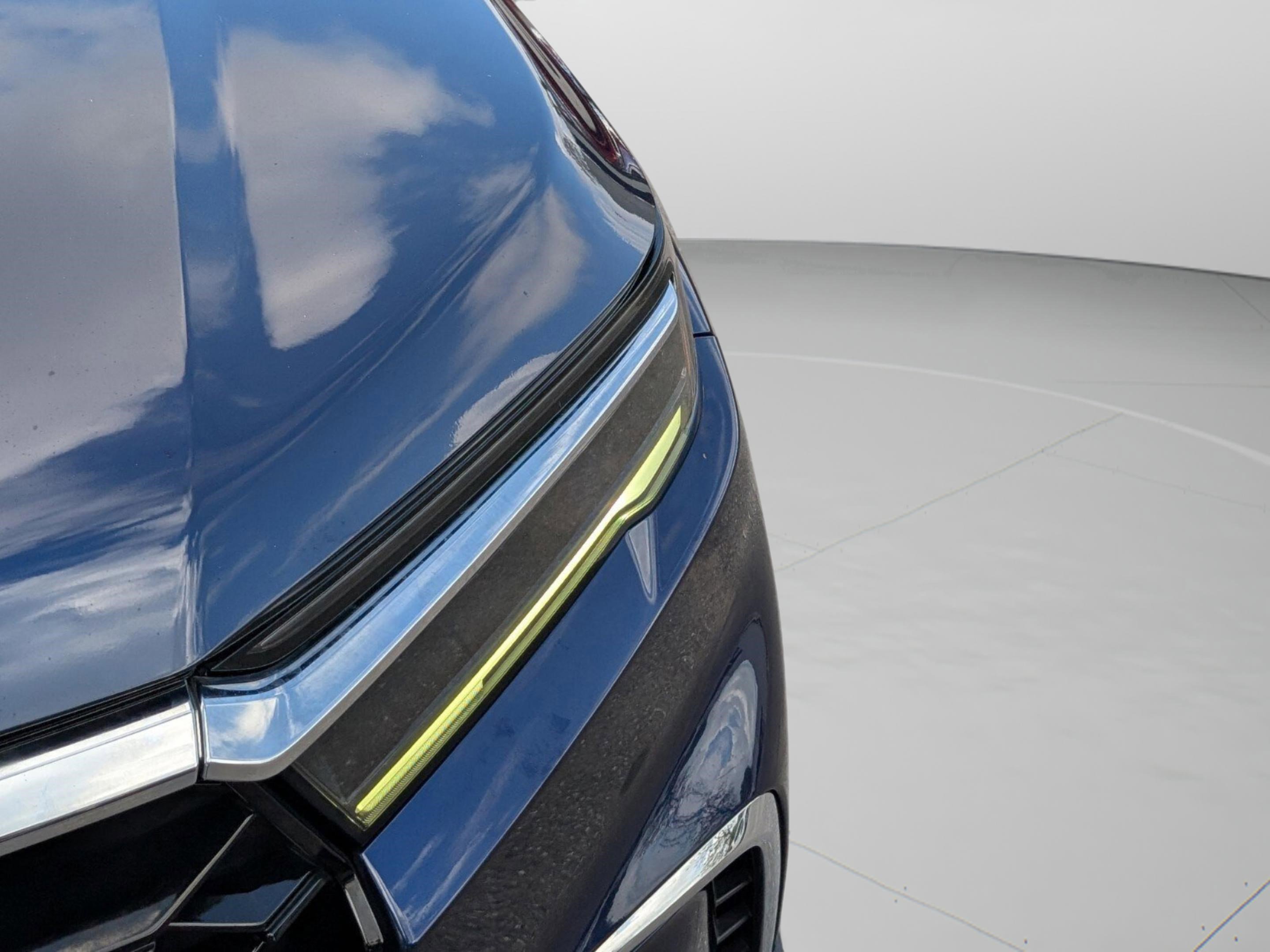 Used 2023 Honda Pilot Touring image 12