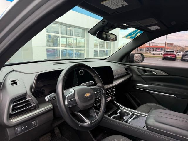 Used 2024 Chevrolet Traverse LT w/ LPO, Floor Liner Package image 8