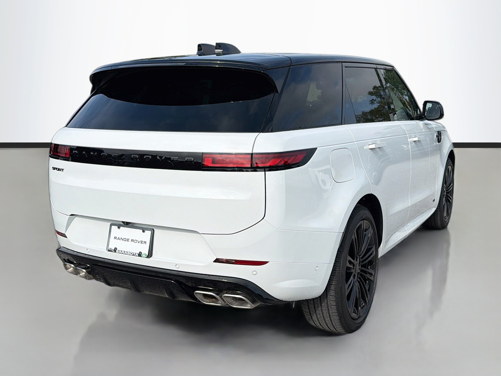 New 2027 Land Rover Range Rover Sport Dynamic SE AWD/4WD image 5
