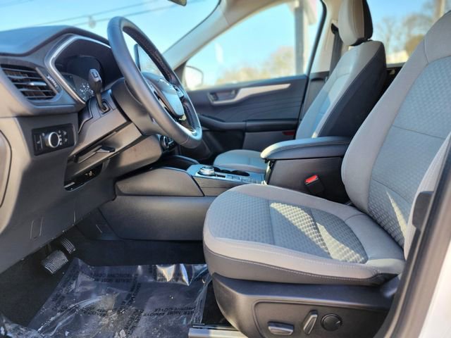 Certified 2022 Ford Escape SE w/ Convenience Package image 18