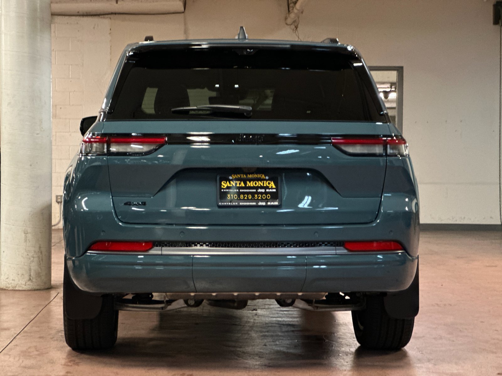New 2026 Jeep Grand Cherokee Limited AWD/4WD image 4