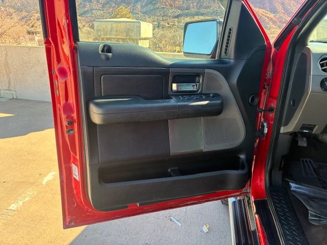 Used 2005 Ford F150 4x4 SuperCrew image 10