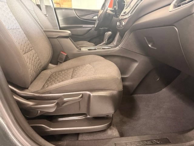 Used 2020 Chevrolet Equinox LT AWD/4WD image 27