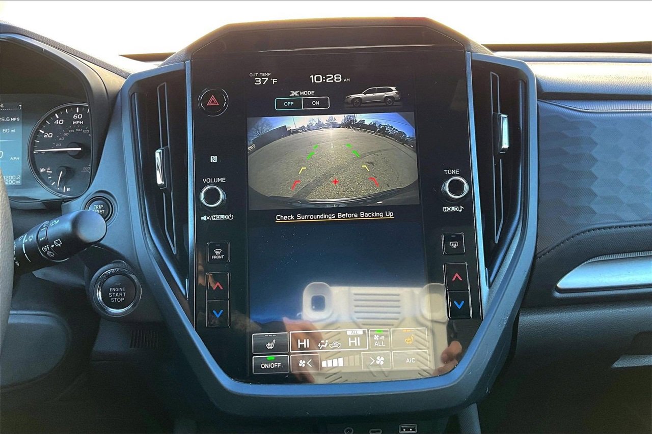 Used 2025 Subaru Forester Premium image 12