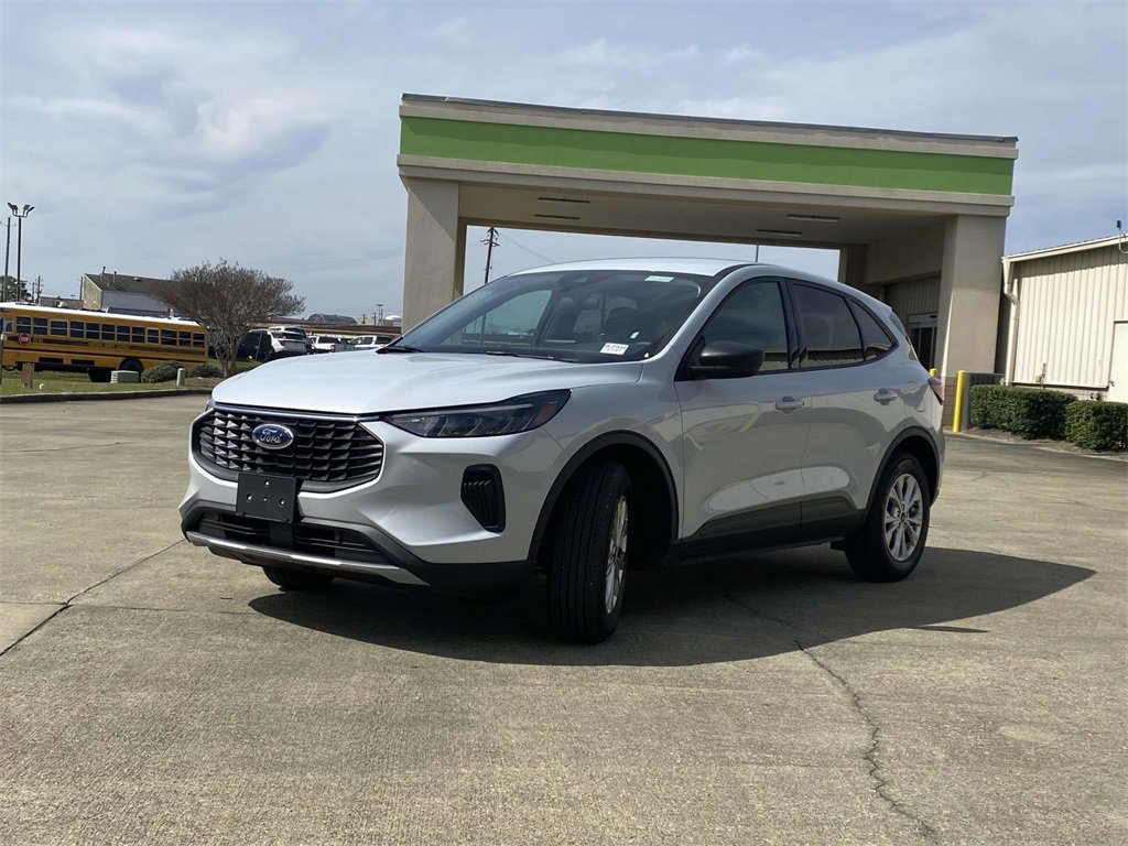 New 2025 Ford Escape Active w/ Cold Weather Package image 8