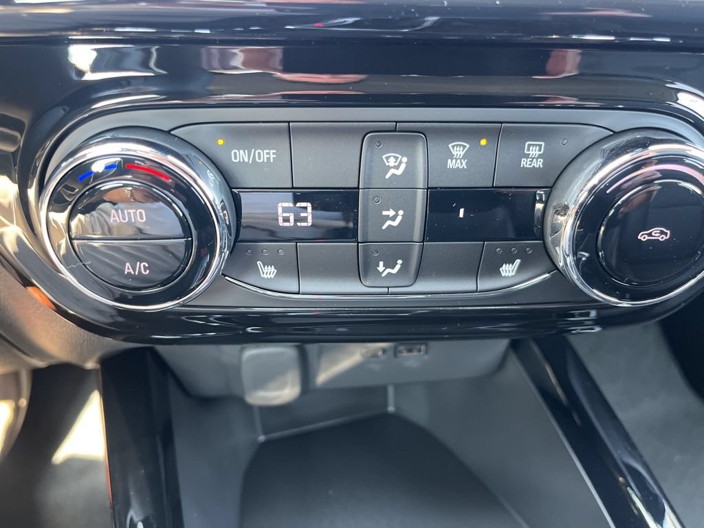 New 2026 Chevrolet Trax ACTIV w/ Driver Confidence Package FWD image 22