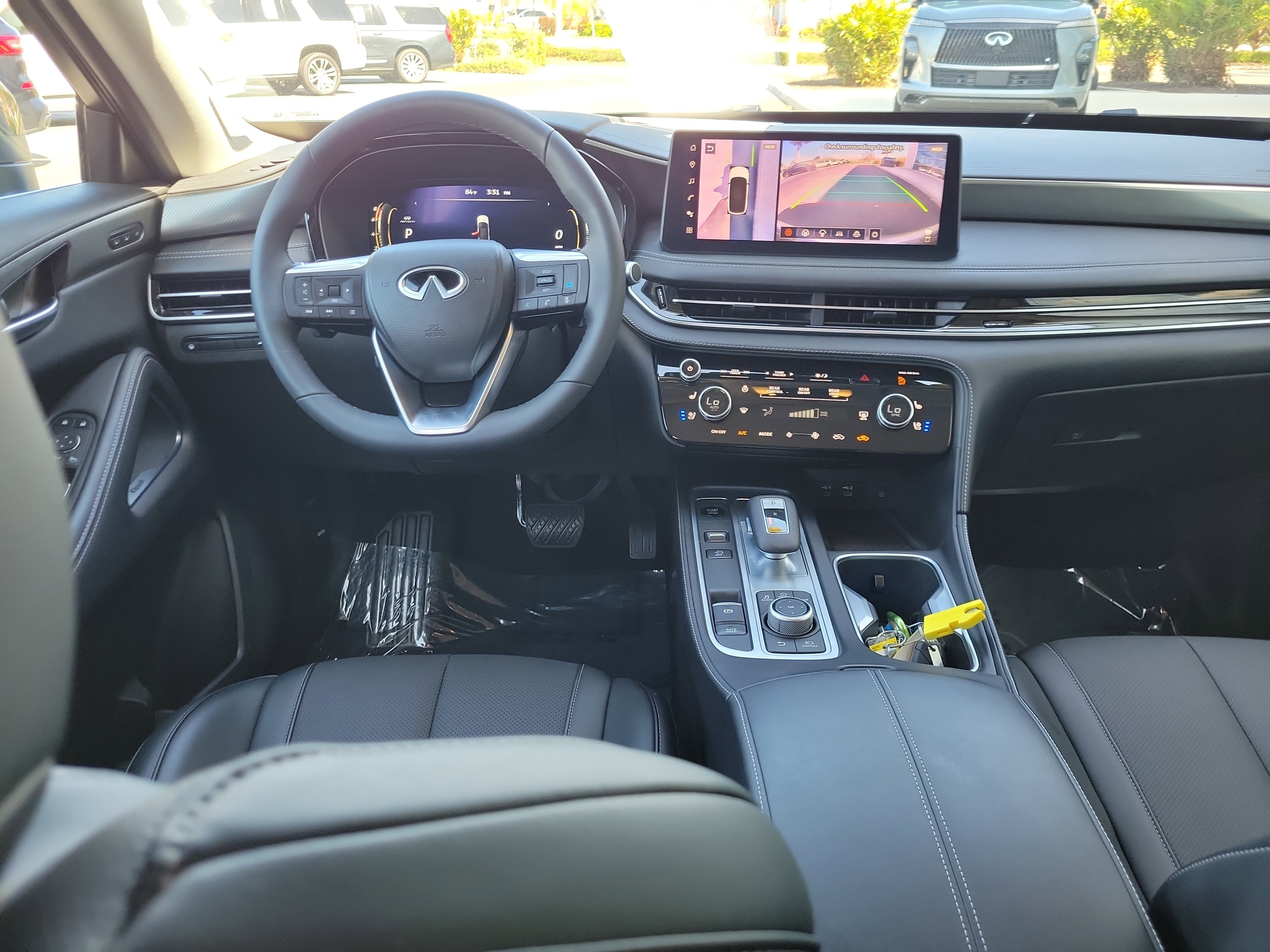 Certified 2026 INFINITI QX60 Luxe w/ Cargo Package image 13