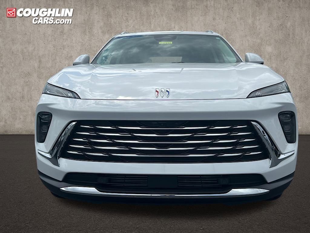 New 2025 Buick Envision Preferred image 2