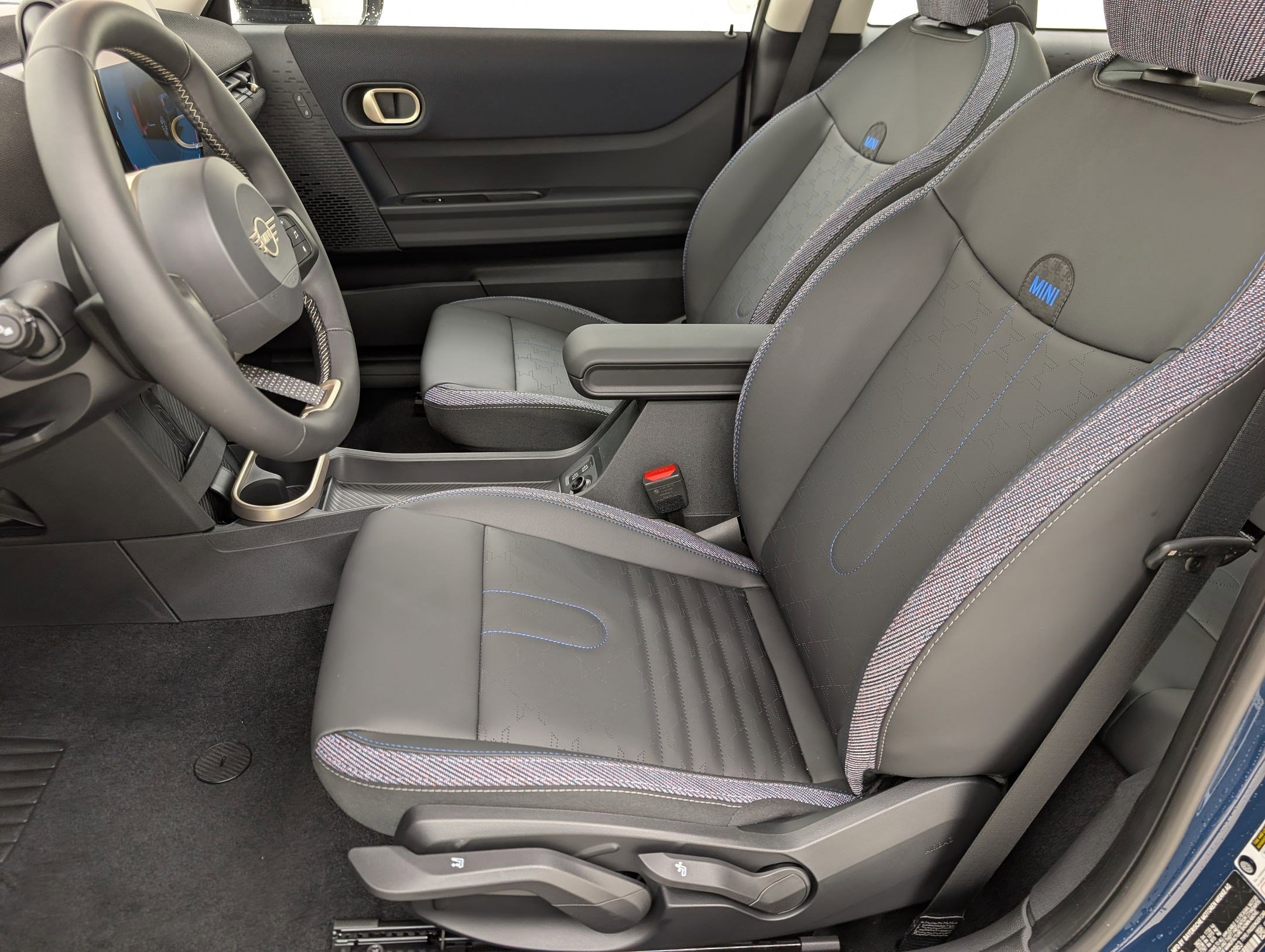 New 2026 MINI Cooper S image 5