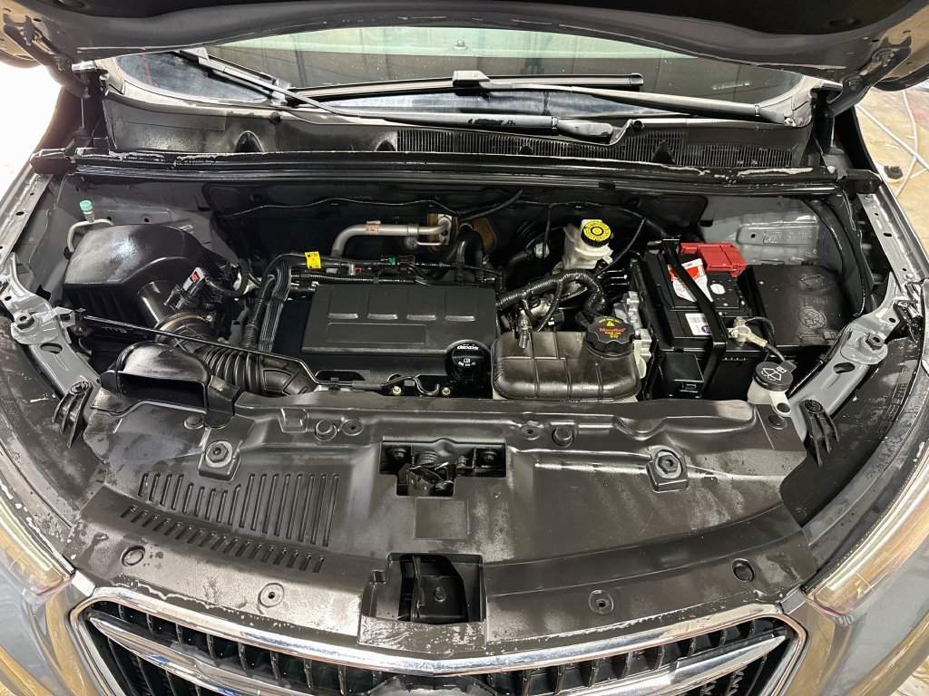 Used 2020 Buick Encore Preferred FWD image 28