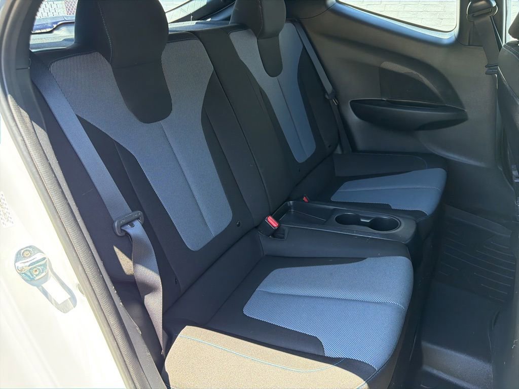 Used 2020 Hyundai Veloster 2.0 FWD image 11