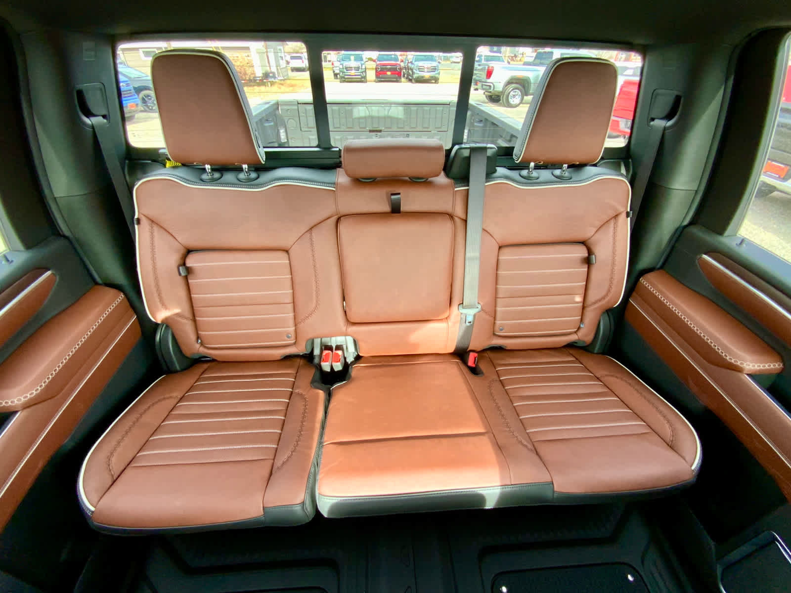 New 2026 GMC Sierra 3500 Denali Ultimate image 35