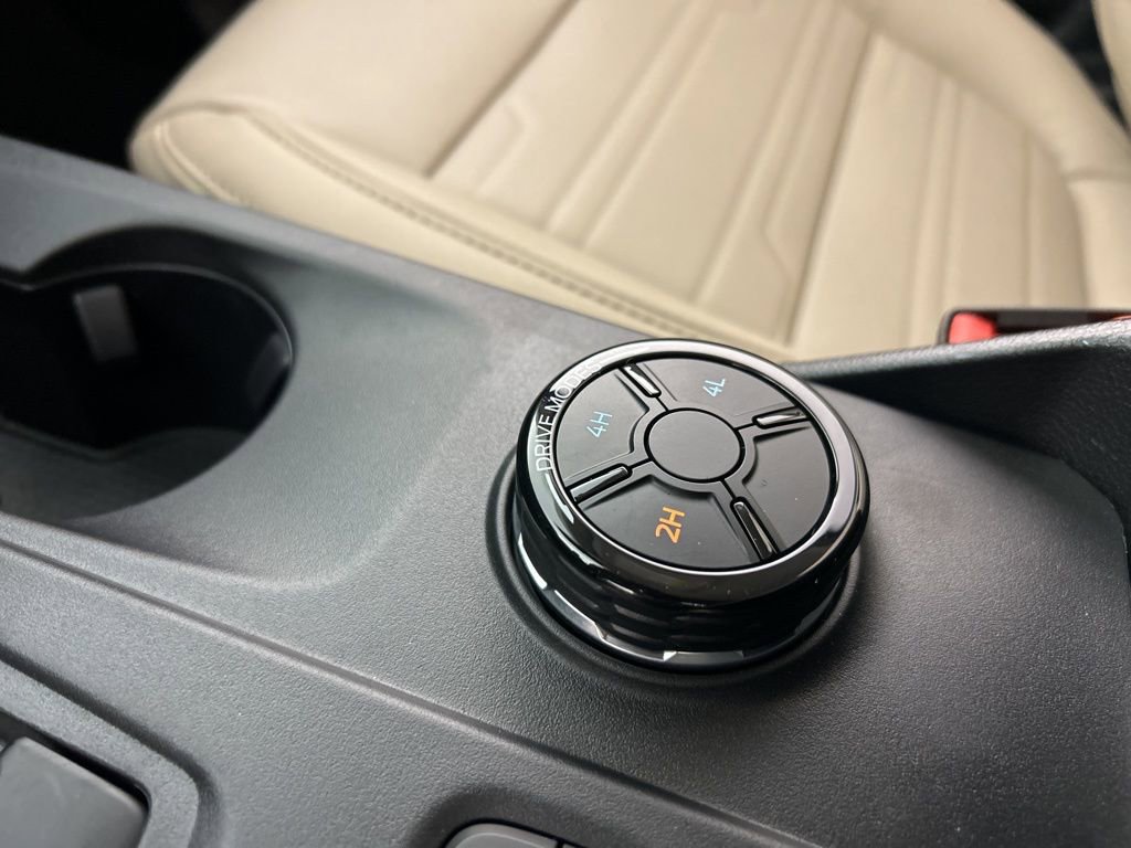 New 2025 Ford Ranger Lariat w/ FX4 Off-Road Package image 24