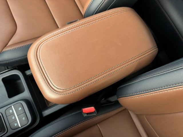 Certified 2024 Ford Maverick Lariat w/ FX4 Off-Road Package image 18