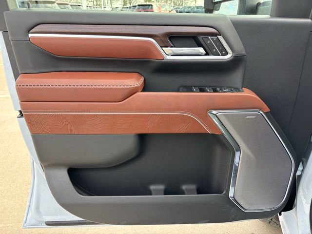 New 2026 GMC Sierra 3500 Denali Ultimate w/ LPO, Black Badging Package image 20