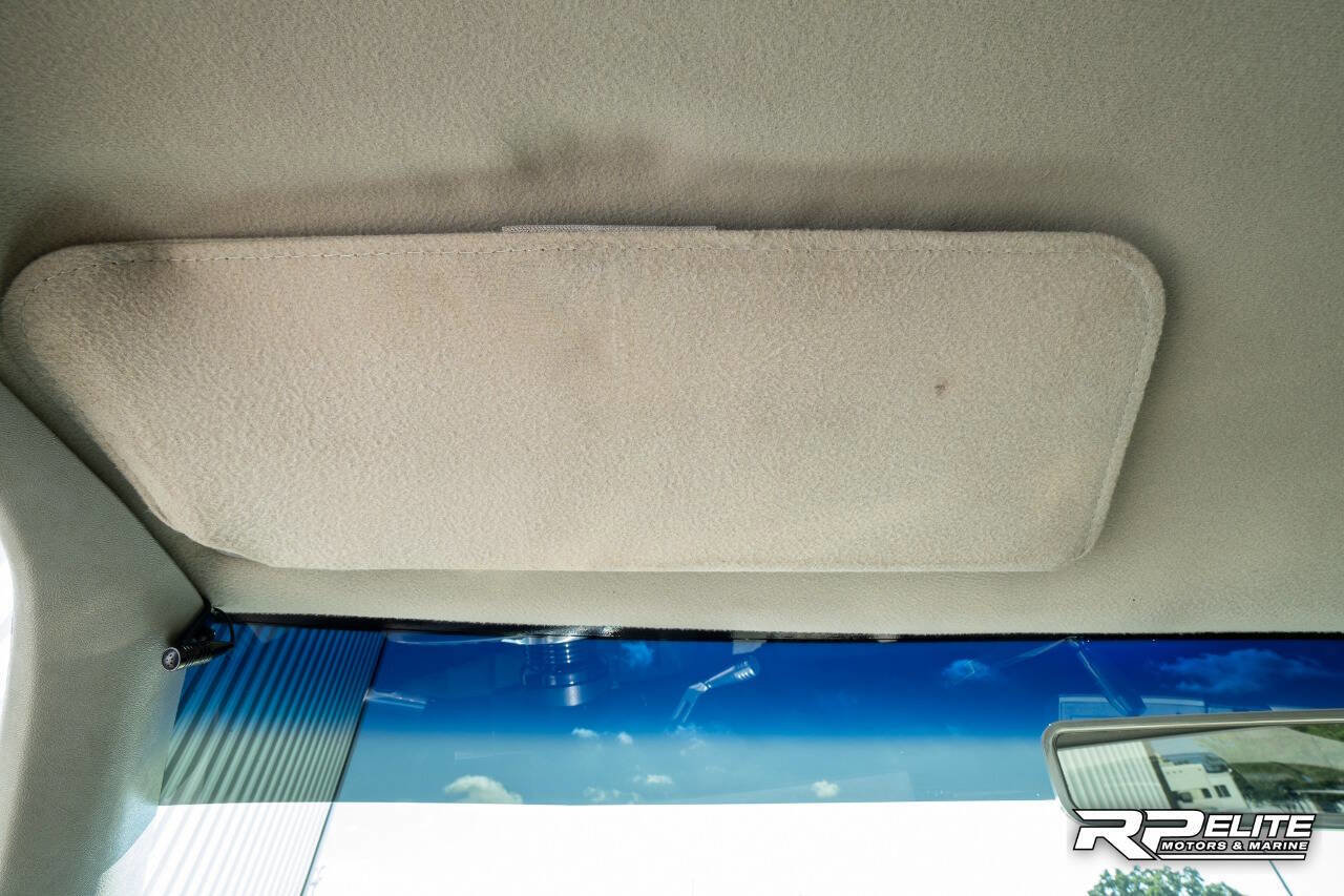 Used 1994 Chevrolet Silverado 1500 2WD Regular Cab image 65