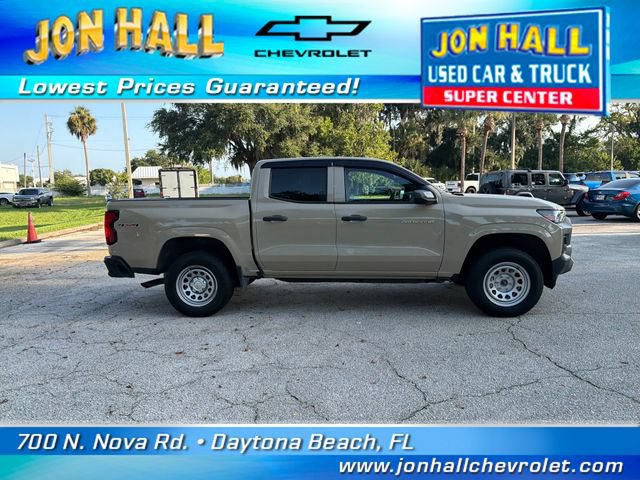 Used 2024 Chevrolet Colorado W/T w/ WT Convenience Package AWD/4WD image 11