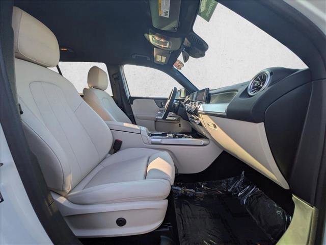 Certified 2025 Mercedes-Benz GLB 250 image 21