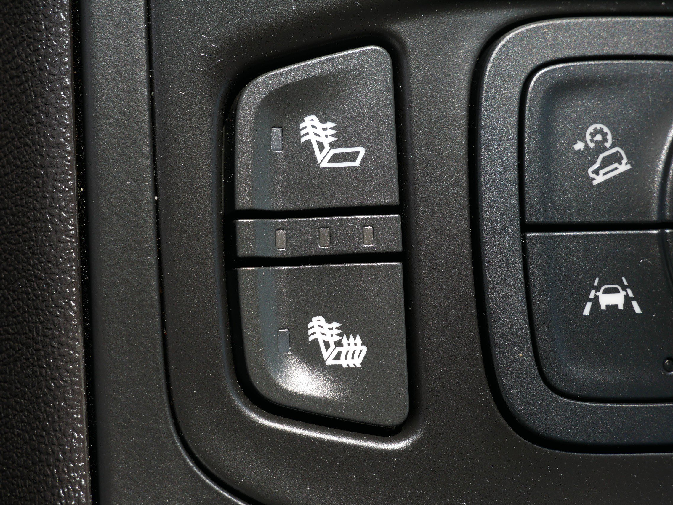 Used 2024 GMC Terrain SLT w/ Infotainment Package II image 21