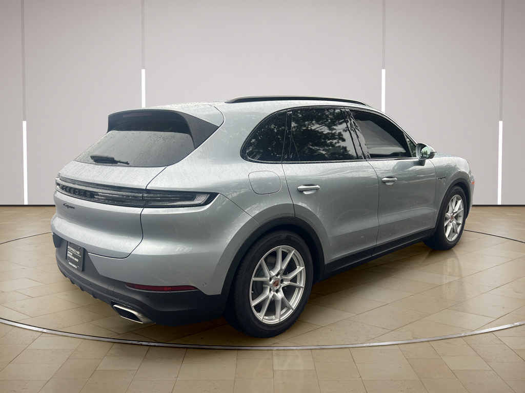 Certified 2025 Porsche Cayenne E-Hybrid AWD/4WD image 7