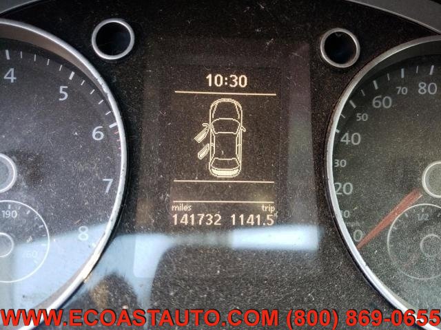 Used 2011 Volkswagen CC Sport image 7