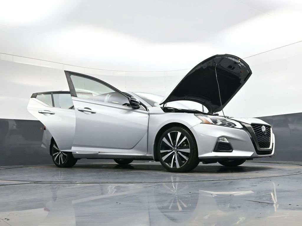 Used 2020 Nissan Altima 2.5 SR w/ Premium Package image 48