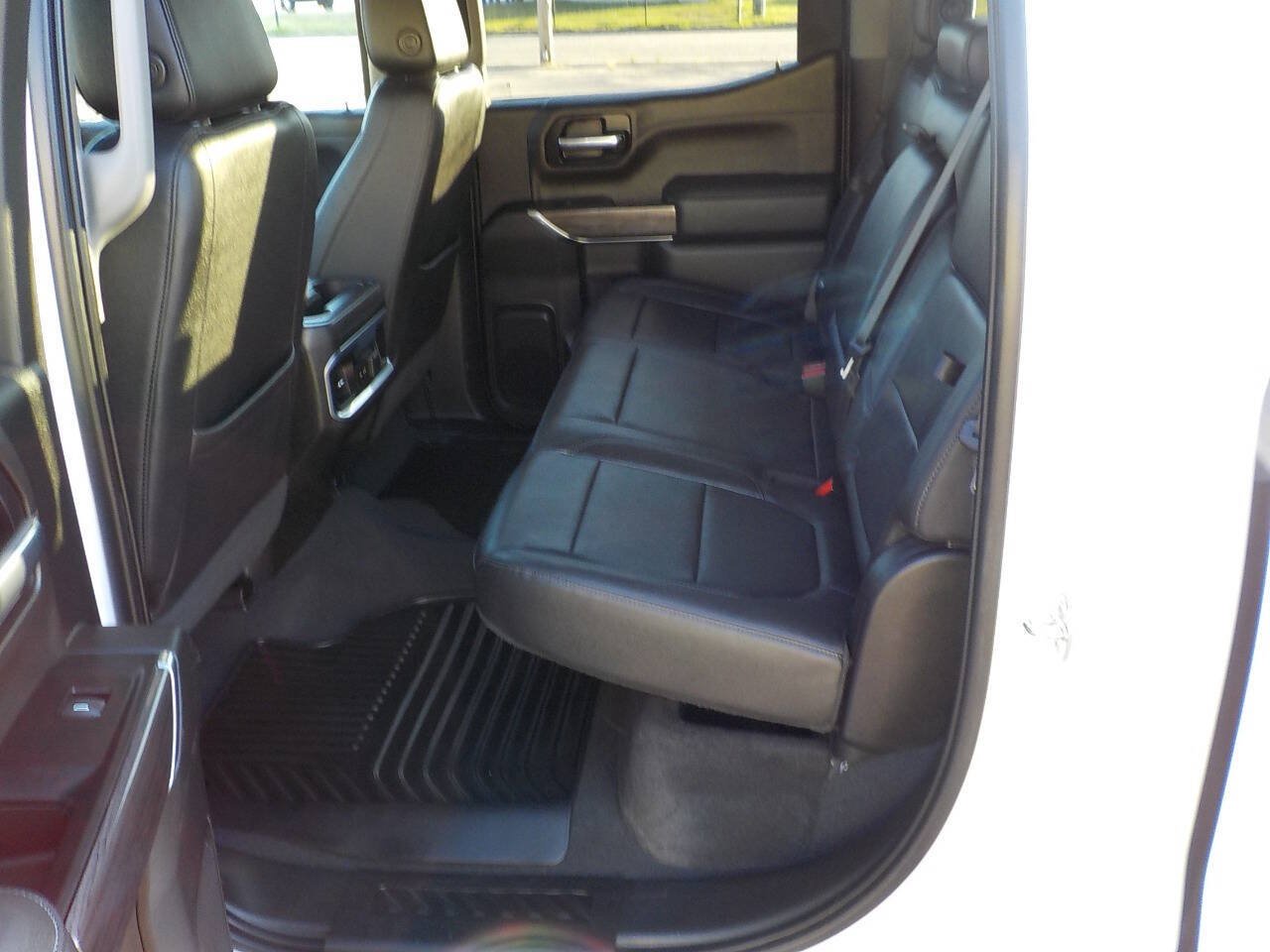 Used 2021 Chevrolet Silverado 1500 LTZ w/ Technology Package AWD/4WD image 24