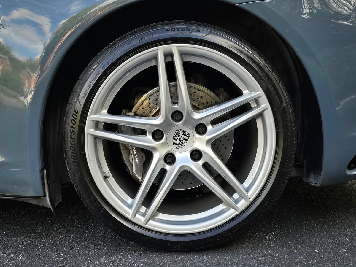 Used 2017 Porsche 911 Carrera RWD image 37