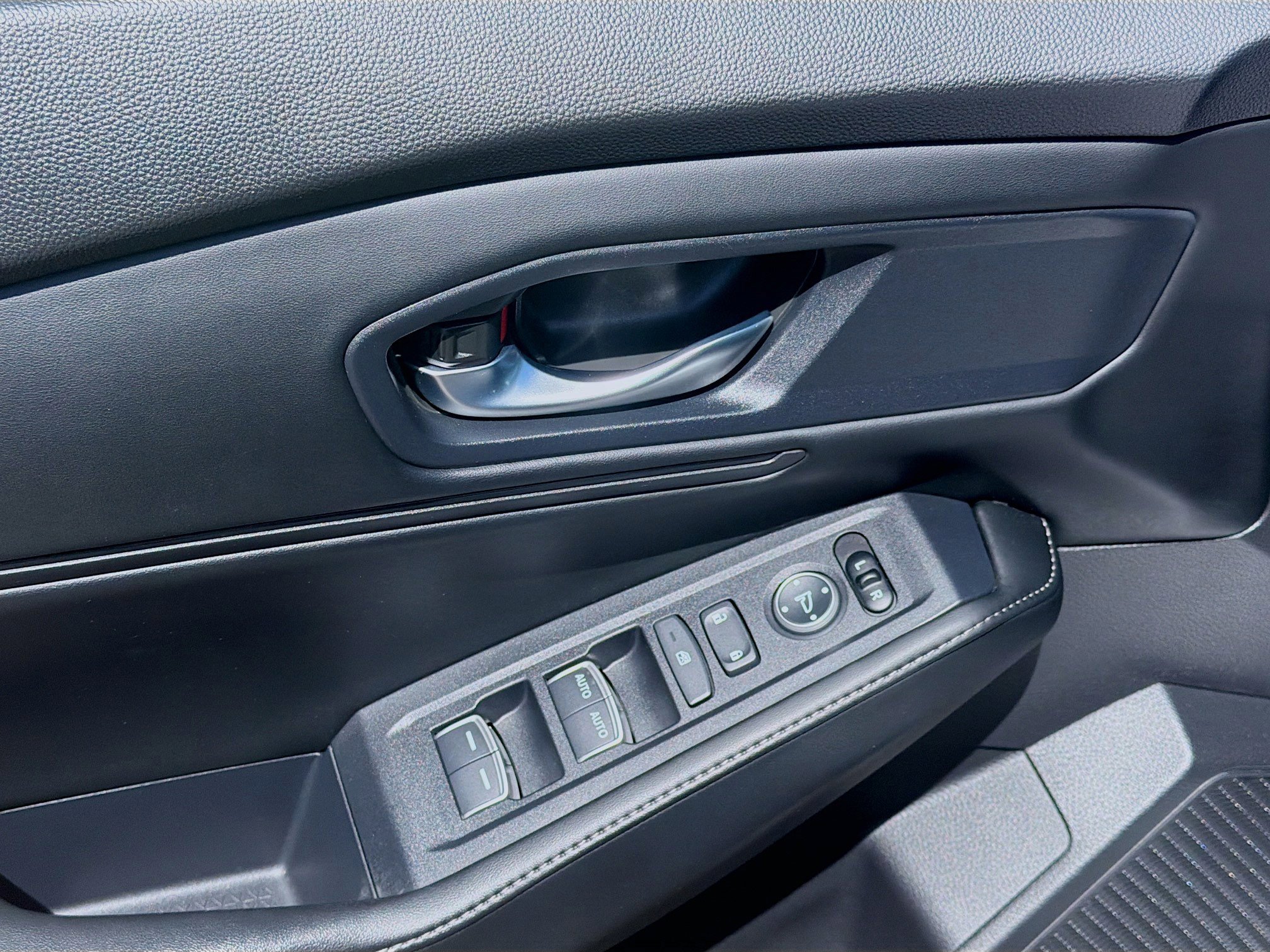 Used 2024 Honda Accord Sport image 16