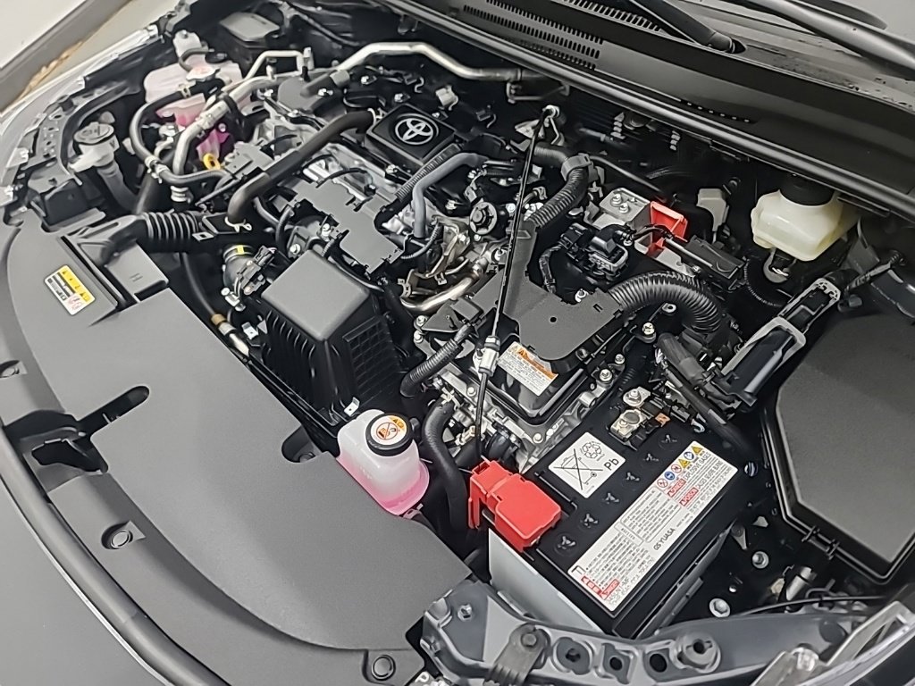 Used 2026 Toyota Corolla SE FWD image 39