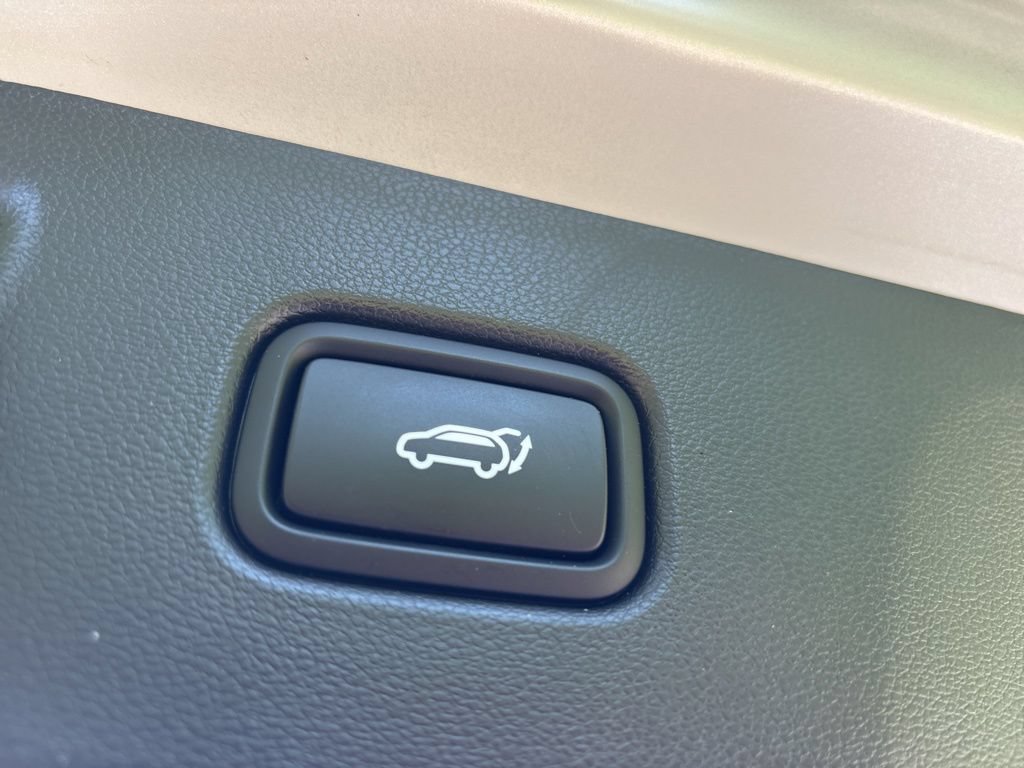 Used 2025 Hyundai Tucson SEL AWD/4WD image 14