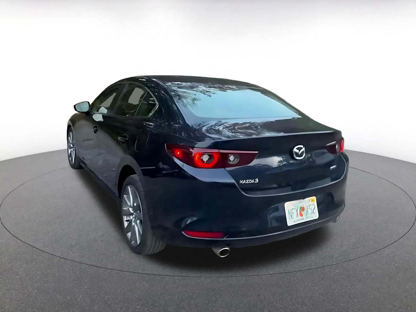 Used 2025 MAZDA MAZDA3 s image 11