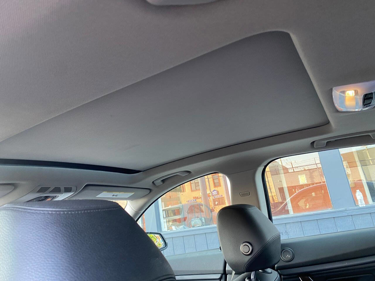 Used 2015 BMW 335i Gran Turismo xDrive image 13