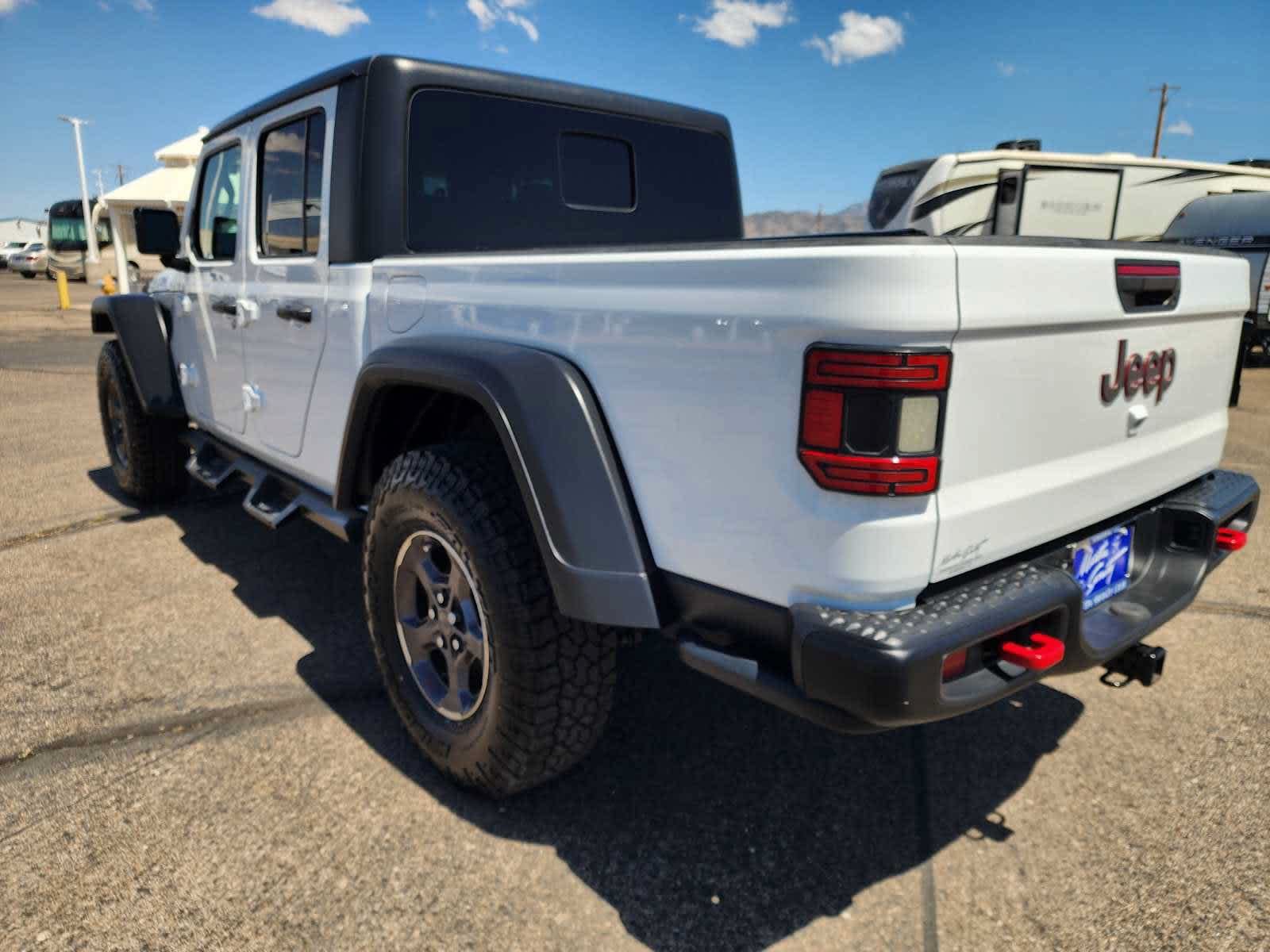 Used 2021 Jeep Gladiator Rubicon AWD/4WD image 7