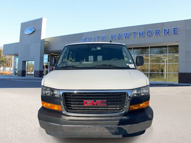 Used 2025 GMC Savana 2500 w/ Driver Convenience Package RWD image 2