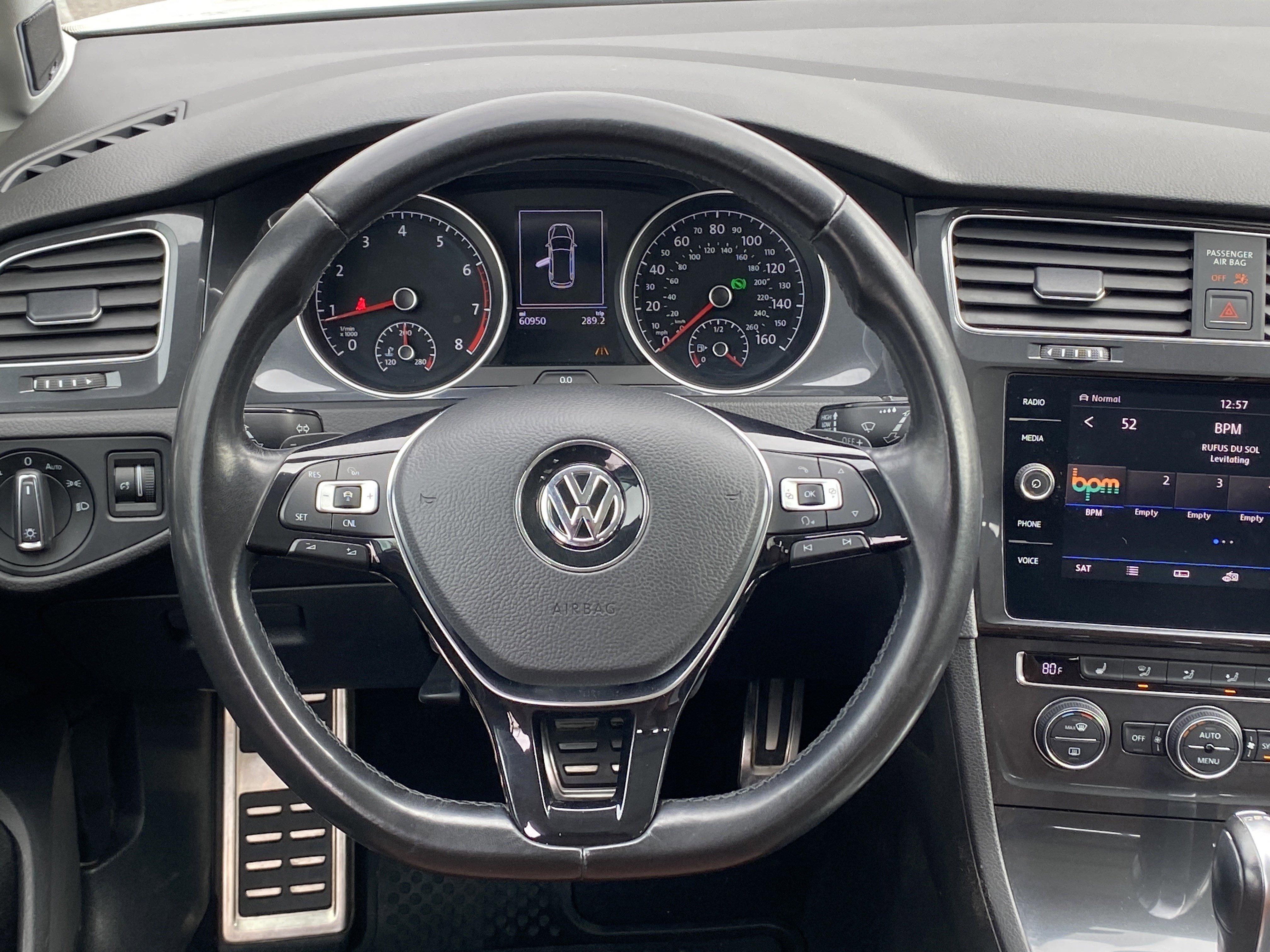 Used 2018 Volkswagen Golf Alltrack SEL image 10