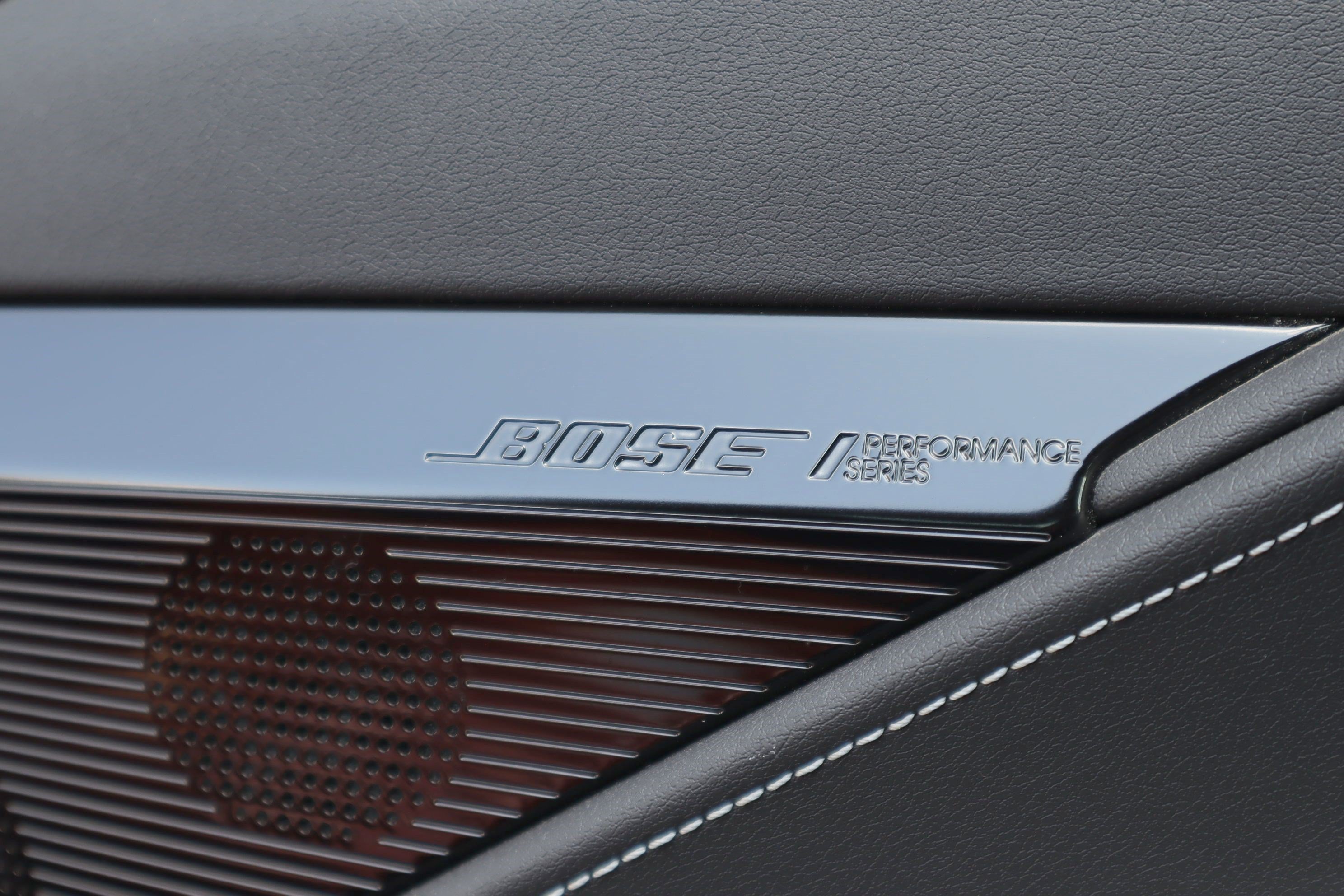 Used 2025 Chevrolet Corvette Stingray Preferred Conv w/ Z51 Performance Package RWD image 10